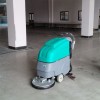 進(jìn)口品質(zhì)工業(yè)用洗地機(jī) 大面積保潔用手推式洗地機(jī)